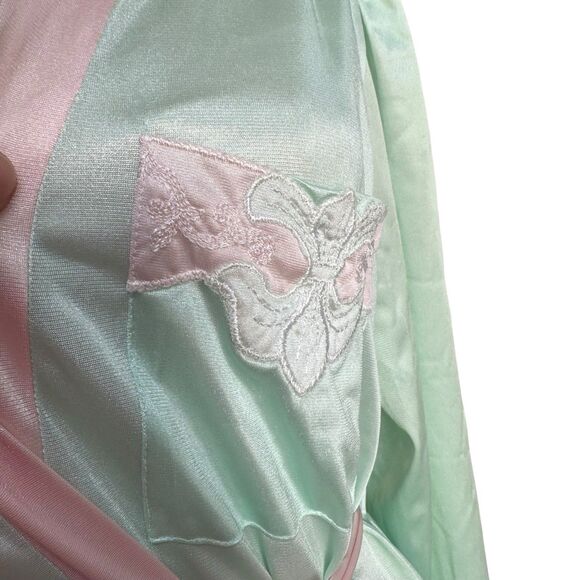 Vintage 80s Gilead Mint Green Pink Trim Satin Robe Dressing Gown Made in USA - Picture 3 of 7